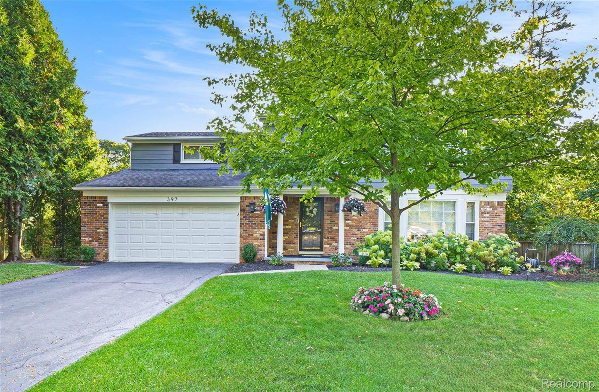 Birmingham, MI 48009,397 S Cranbrook RD