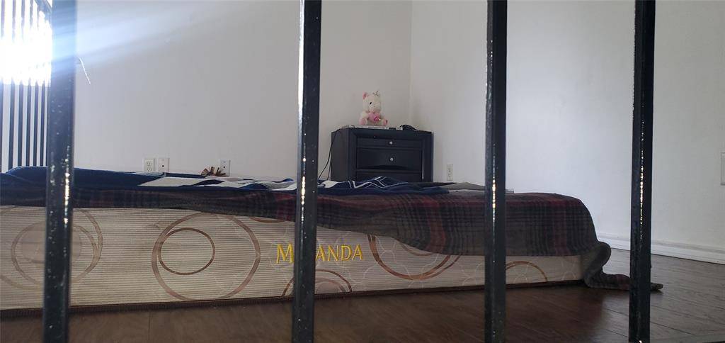 Dallas, TX 75243,9831 Walnut Street #213