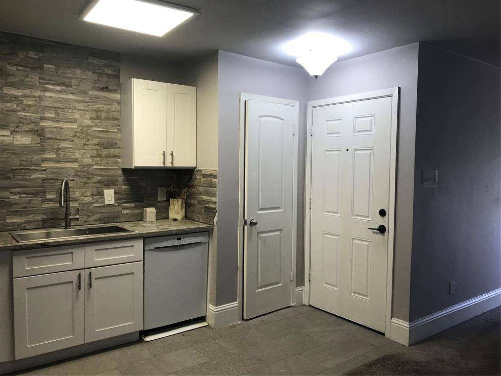 Dallas, TX 75231,8110 Skillman Street #2057