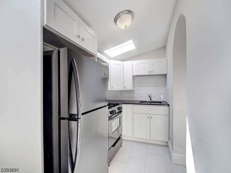 Lyndhurst Twp., NJ 07071,222 Lafayette Ave