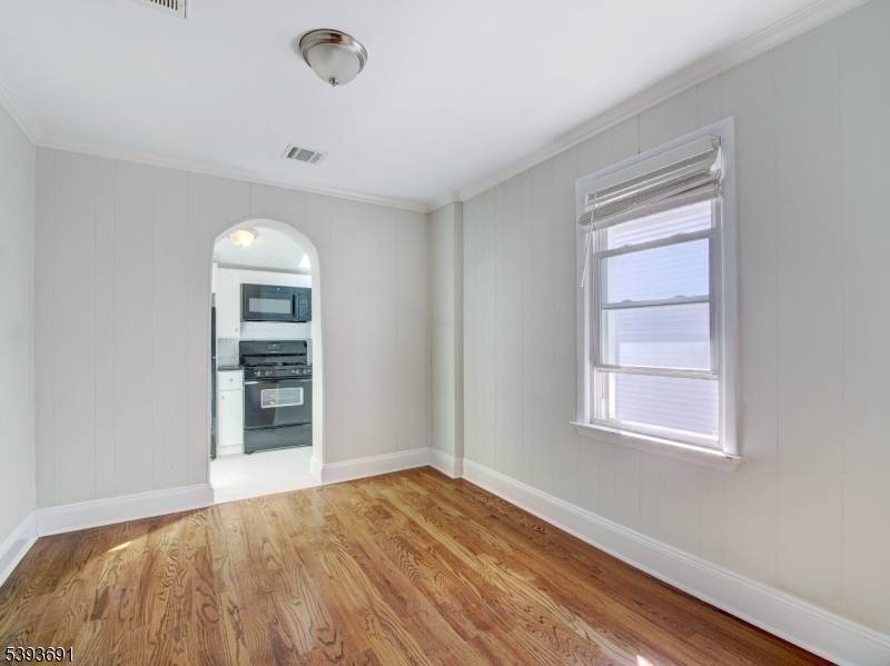 Lyndhurst Twp., NJ 07071,222 Lafayette Ave