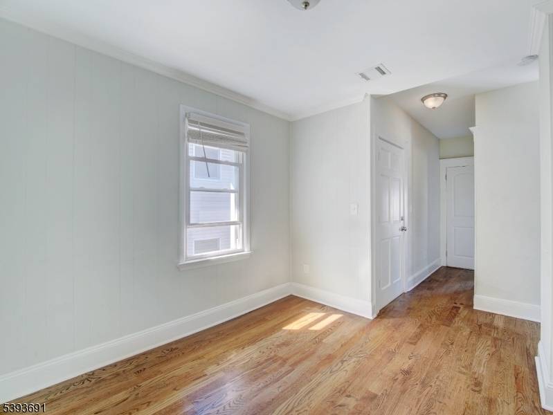 Lyndhurst Twp., NJ 07071,222 Lafayette Ave