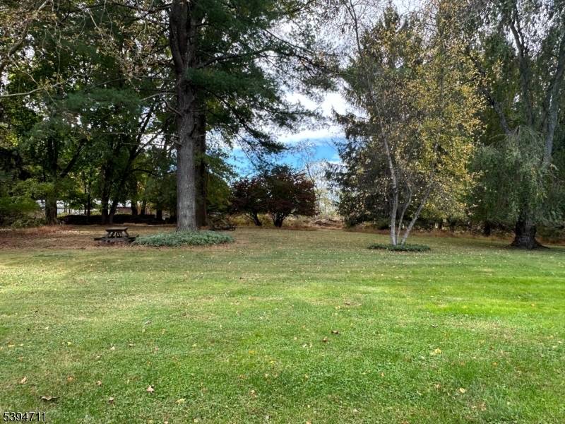 Mansfield Twp., NJ 07840,9 Brantwood Ter