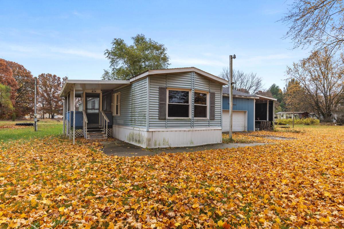 Allegan, MI 49010,1825 34th ST