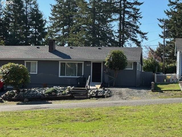 Brookings, OR 97415,627 Richard ST