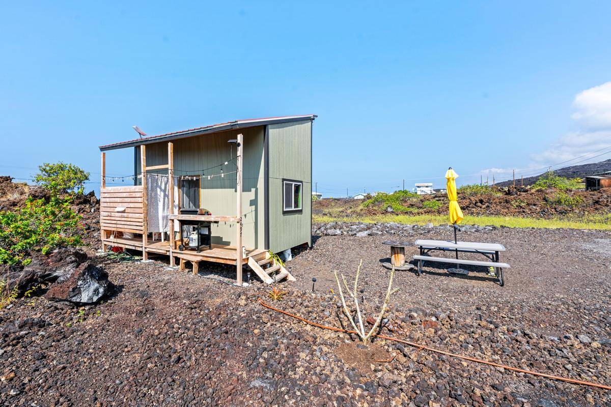 Captain Cook, HI 96704,88-1563 EIWA AVE