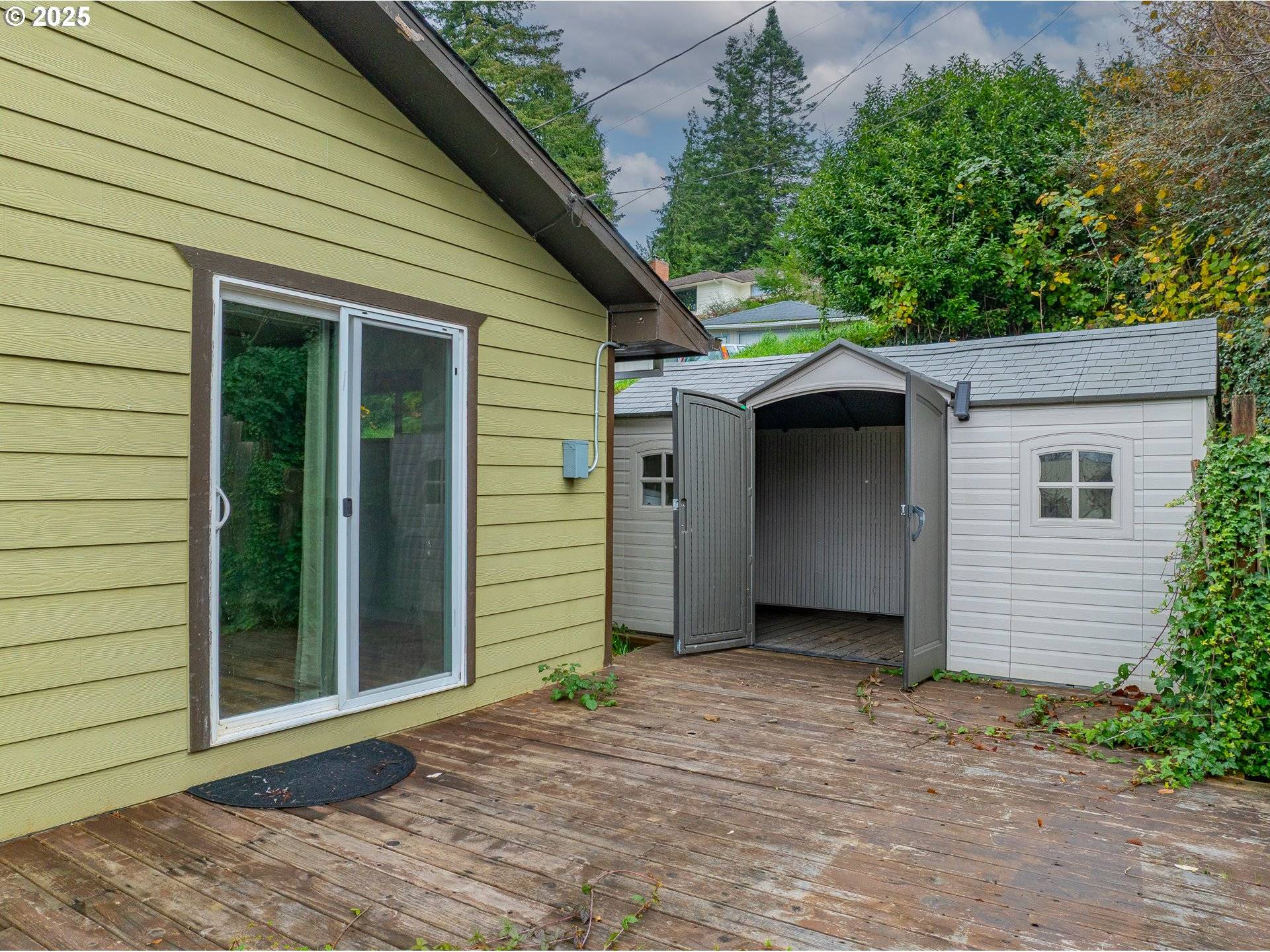 Coquille, OR 97423,1095 E 2ND ST