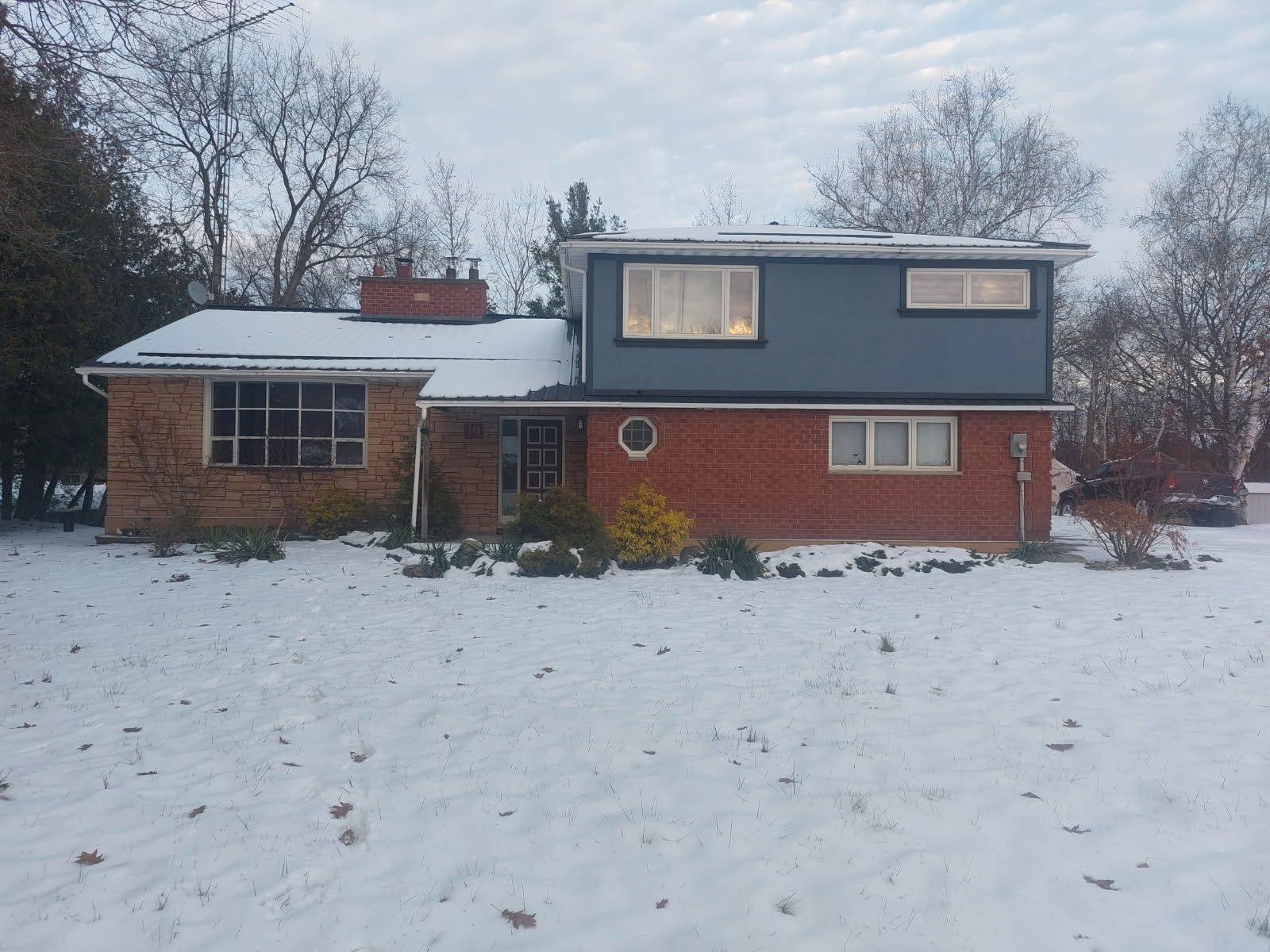 Whitby, ON L1M 1G8,19 Shepherd RD