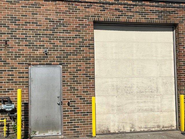 Markham, ON L3T 4S1,34 Doncaster AVE ##9