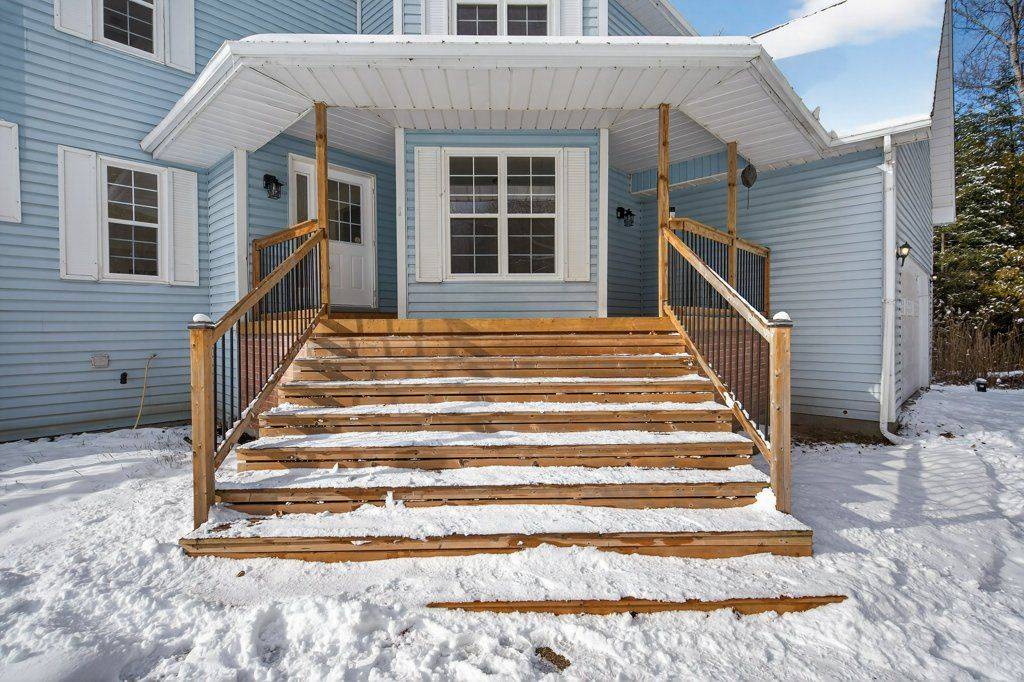 Essa, ON L0M 1B1,7460 5th Line