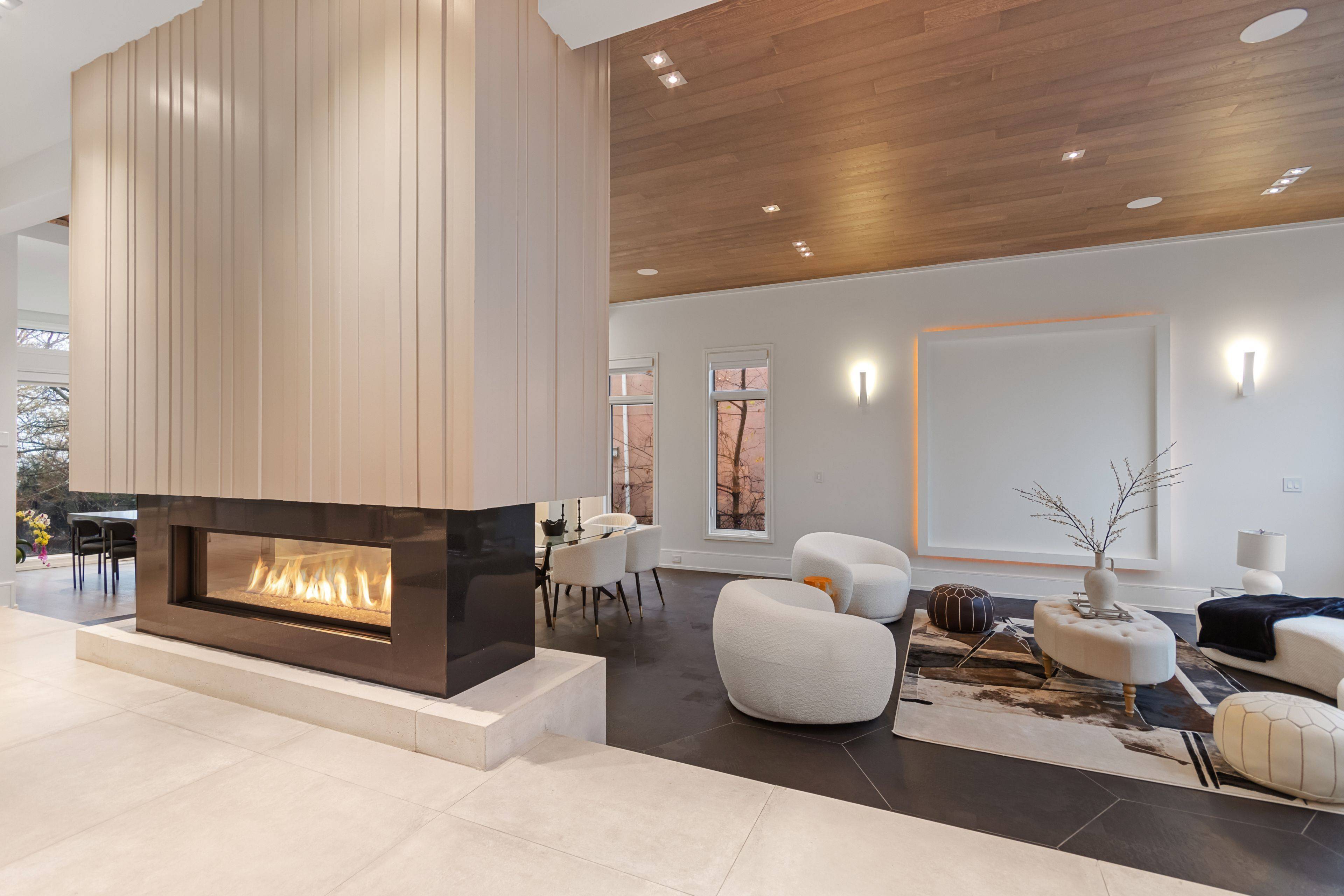 Toronto W06, ON M8W 1A2,67 Lake Promenade N/A