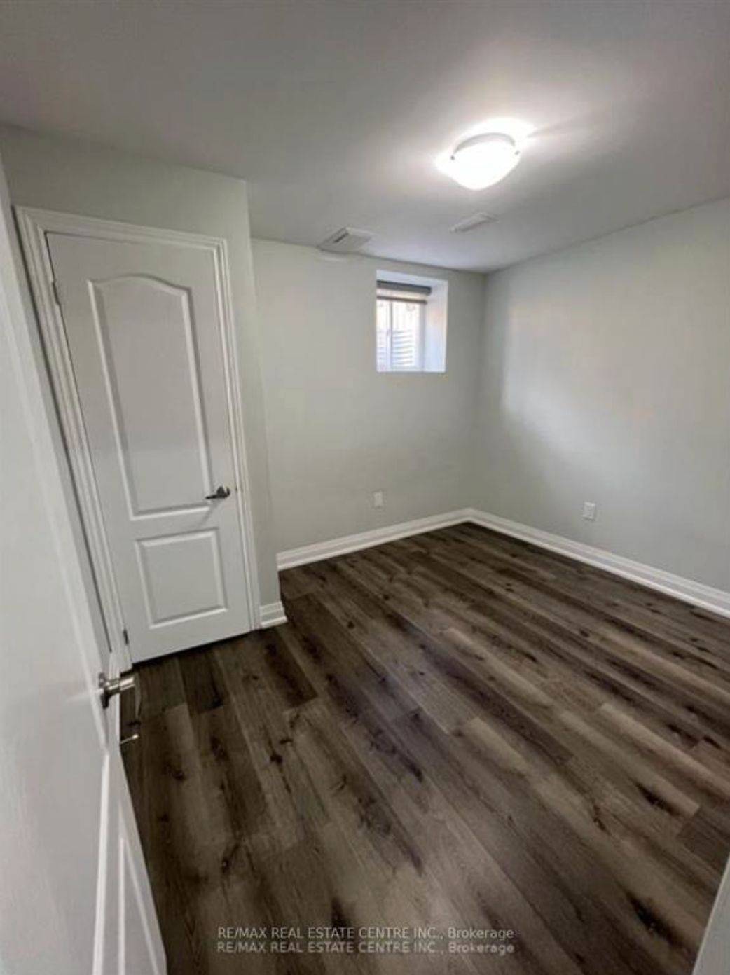 Caledon, ON L7C 4H6,23 Neil Promenade