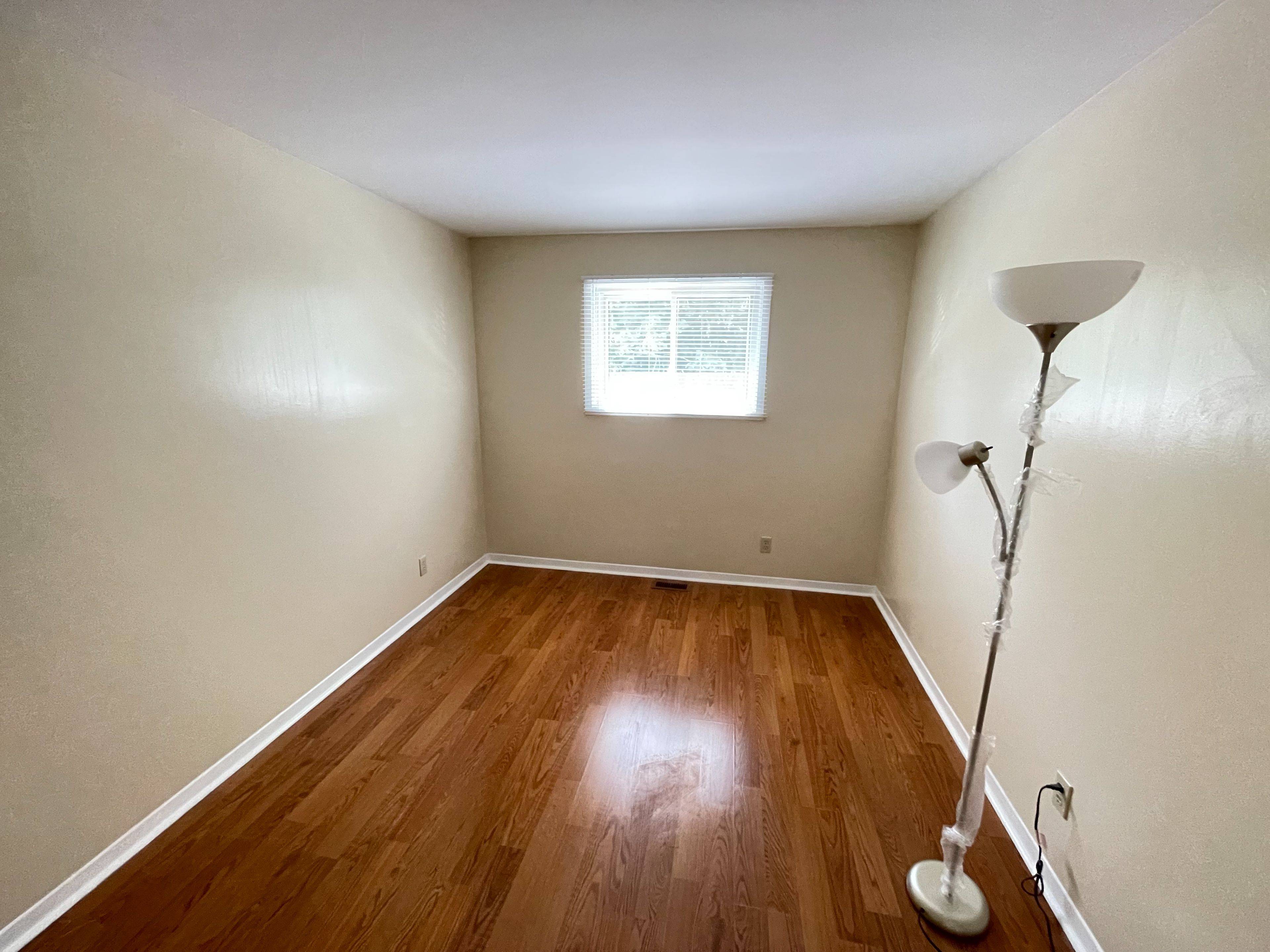 Kingston, ON K7M 7Y9,248 McLellan CT #1