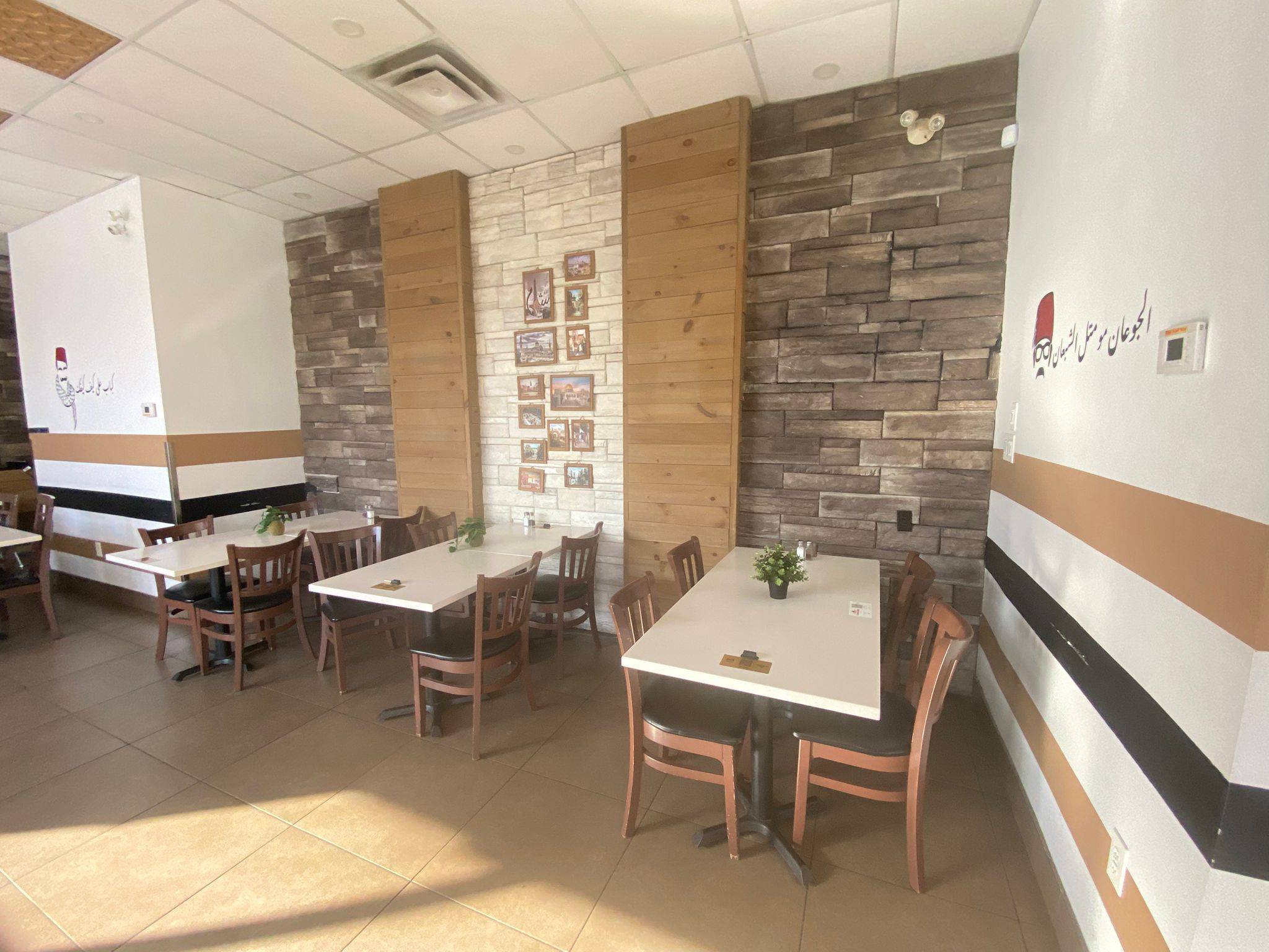 Ottawa Centre, ON K1R 5P2,577 Gladstone AVE