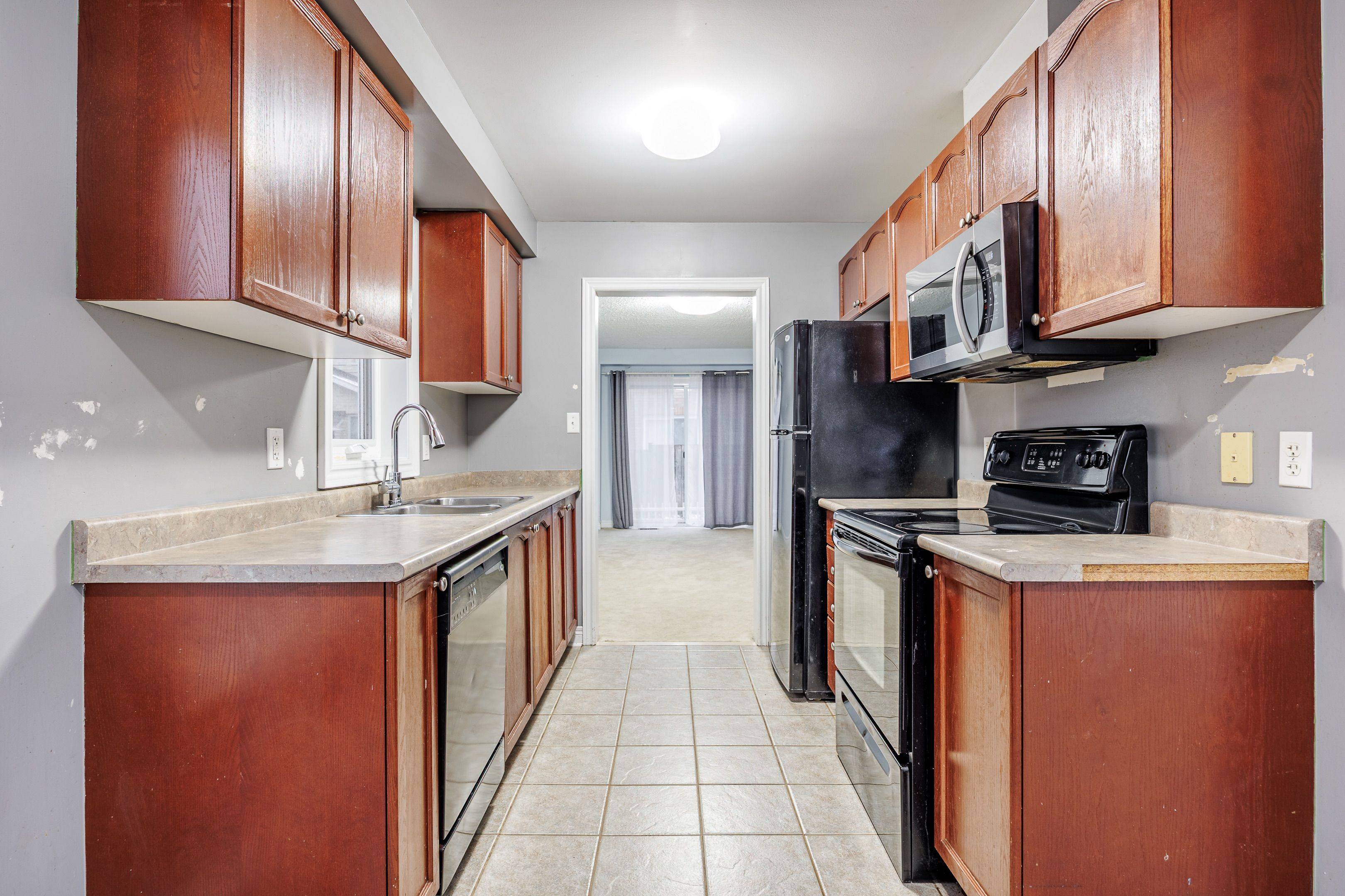 Niagara-on-the-lake, ON L0S 1J0,15 Young CRES