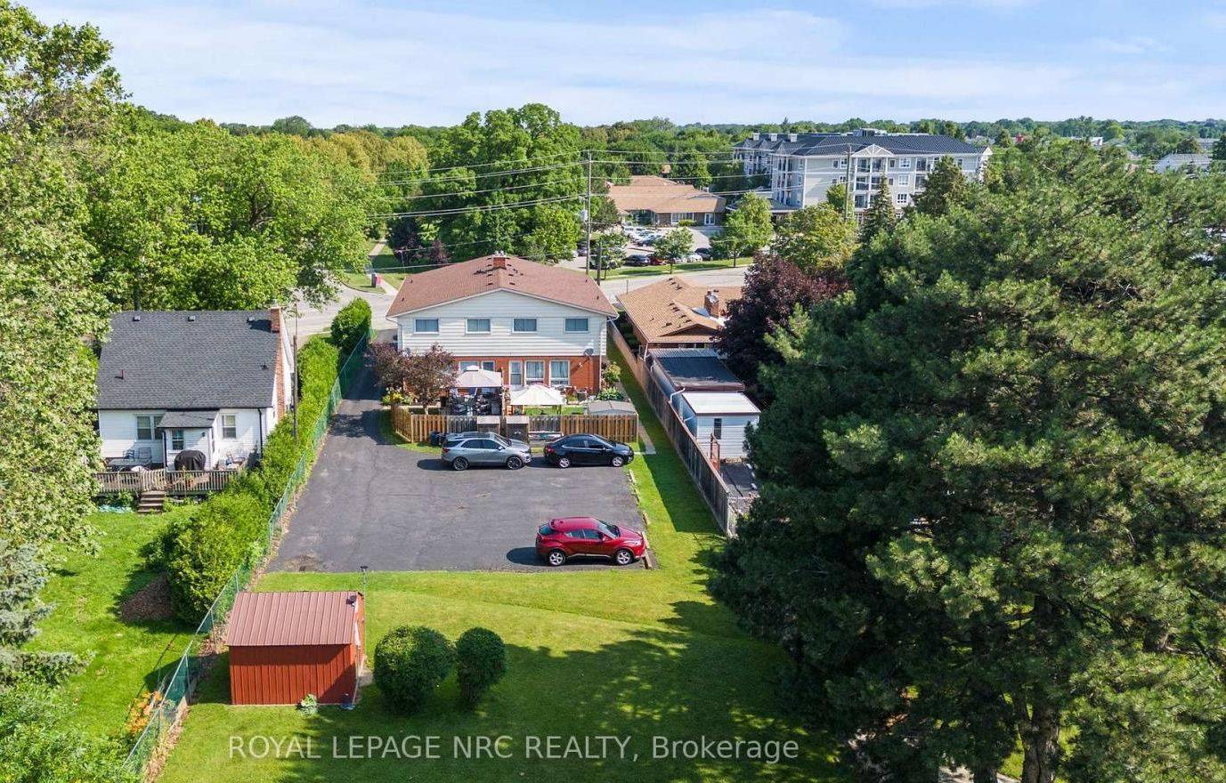 St. Catharines, ON L2N 1G9,108 Scott ST #3