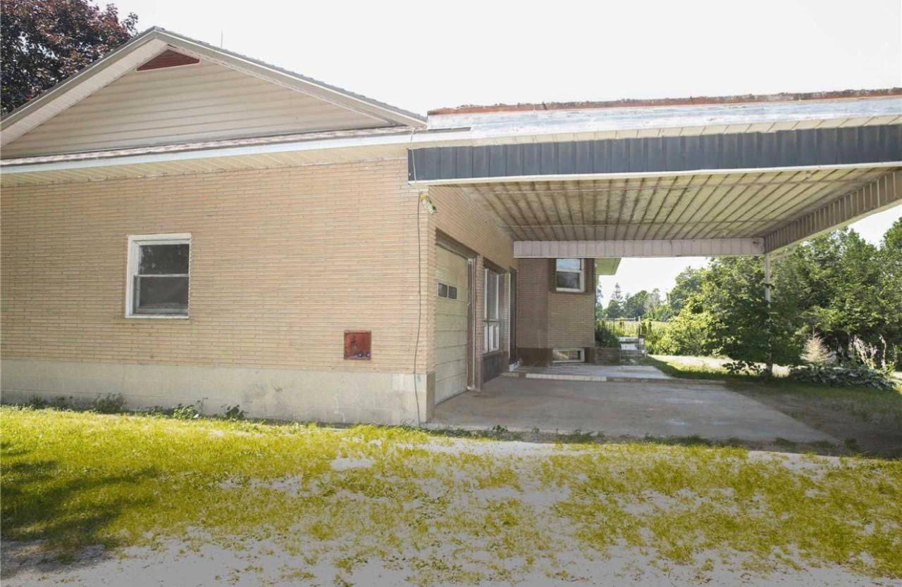 Norfolk, ON N0E 1C0,1086 LAKESHORE RD