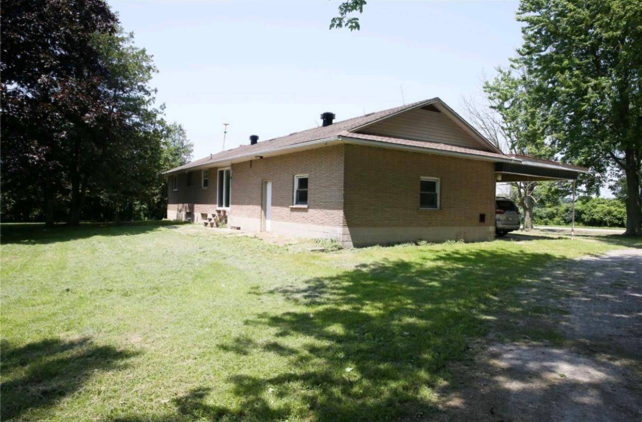 Norfolk, ON N0E 1C0,1086 LAKESHORE RD