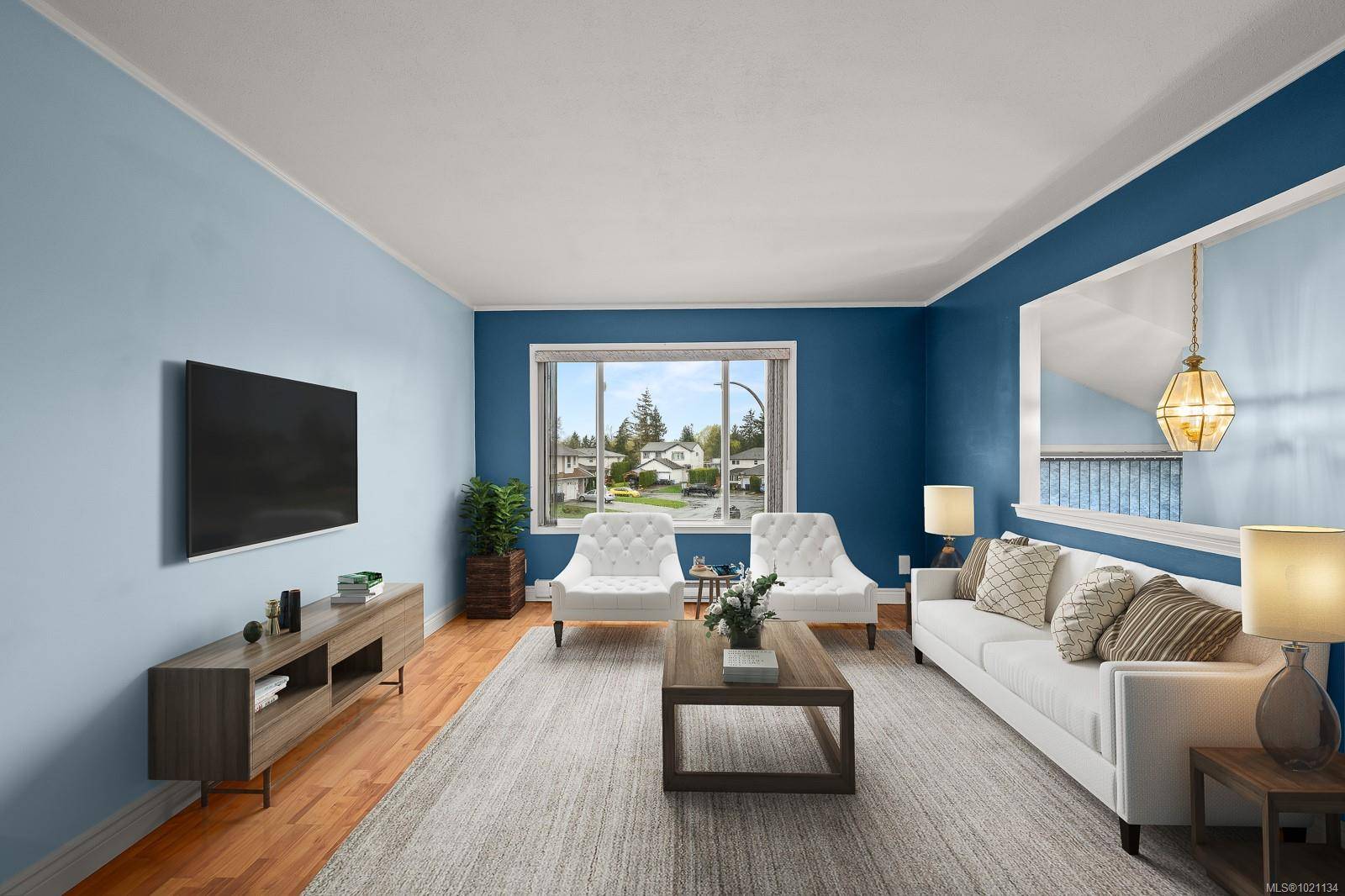 Courtenay, BC V9N 8S6,2775 Myra Pl #B