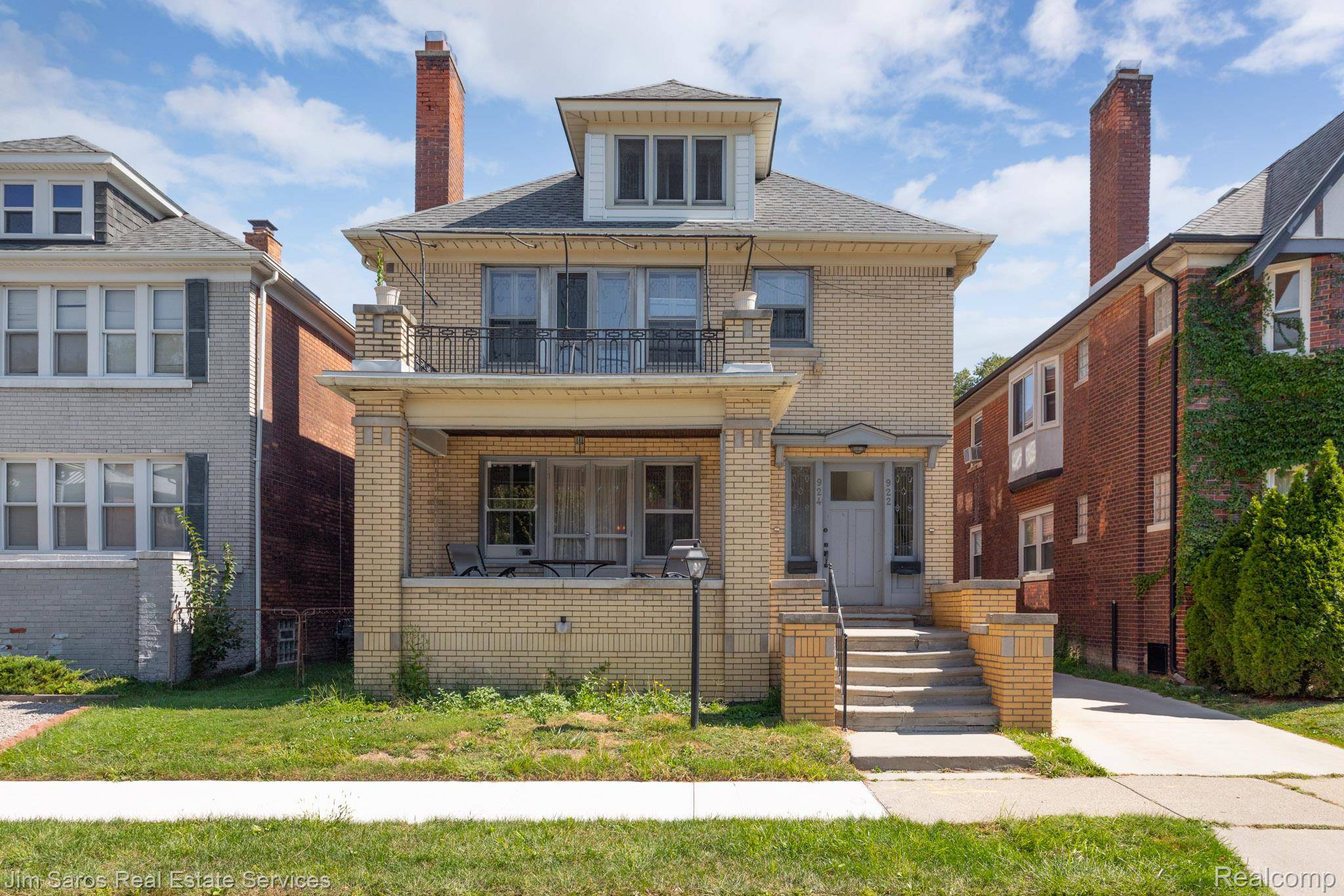 Grosse Pointe Park, MI 48230,922 Nottingham RD