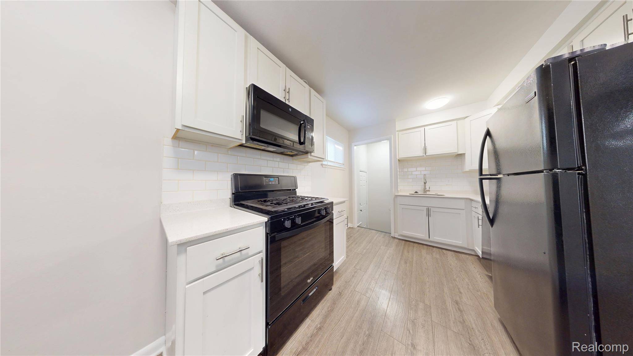 Pontiac, MI 48340,733 Livingston AVE