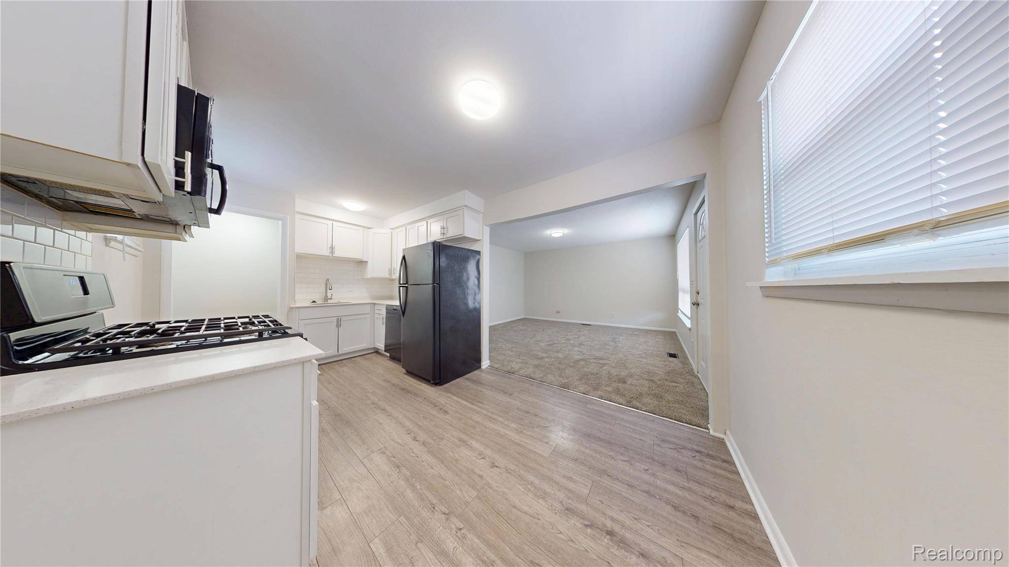 Pontiac, MI 48340,733 Livingston AVE