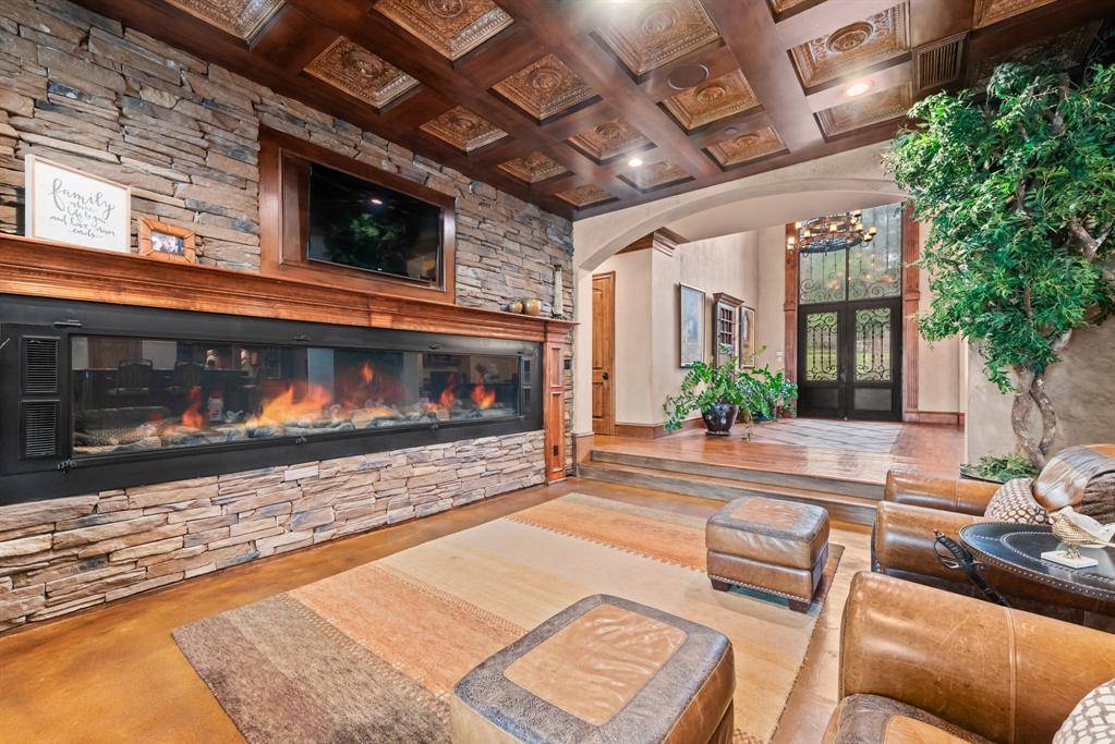 Rockwall, TX 75087,1612 S Lakeshore Drive