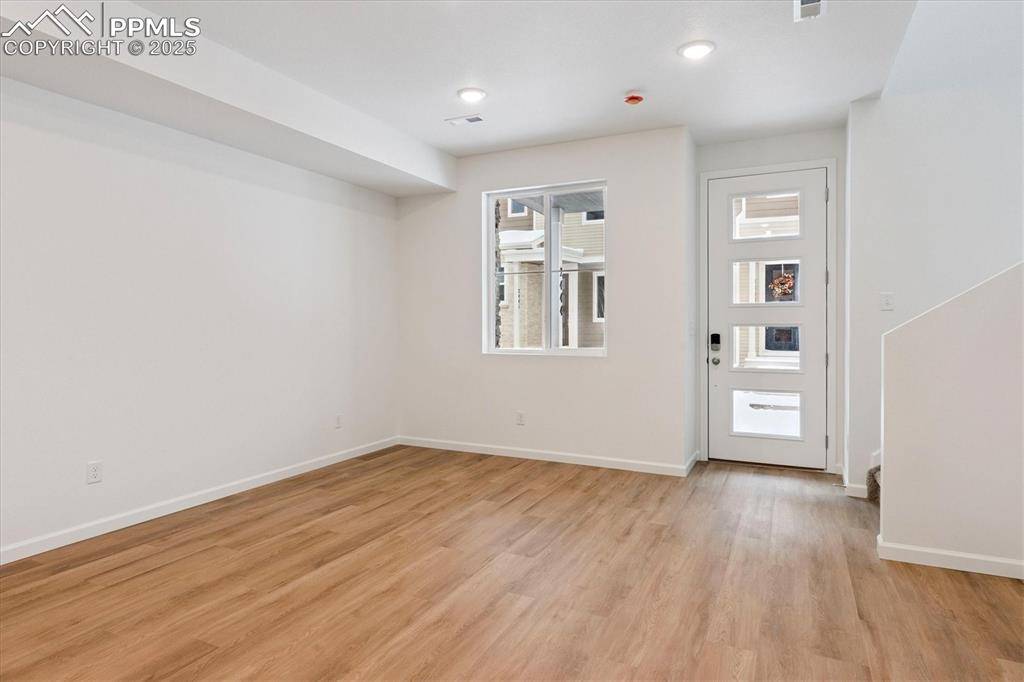 Colorado Springs, CO 80915,2444 Serviceberry GRV