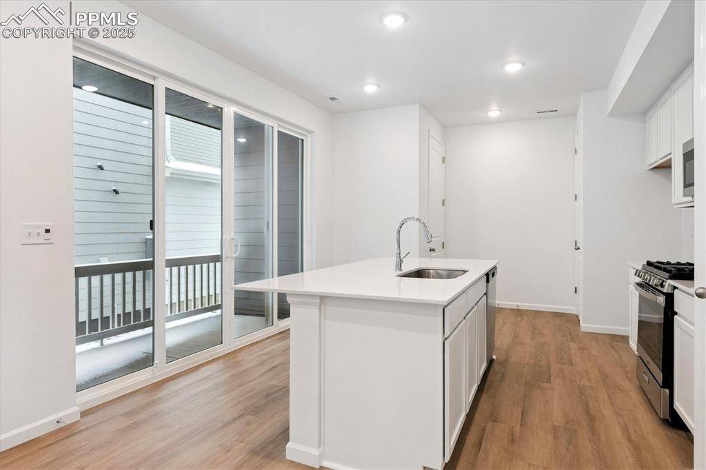 Colorado Springs, CO 80915,2444 Serviceberry GRV