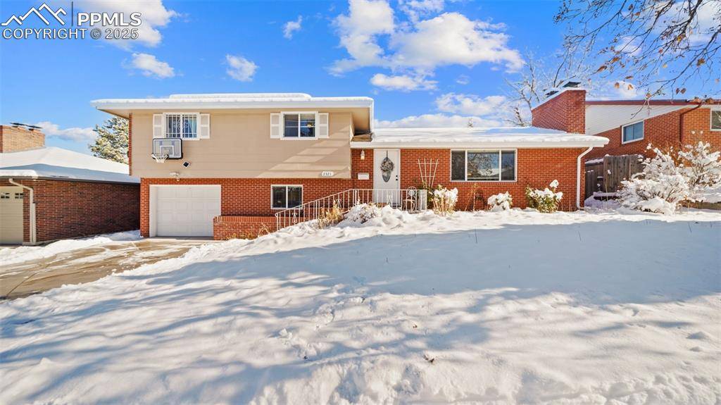 Colorado Springs, CO 80909,2321 Monteagle ST