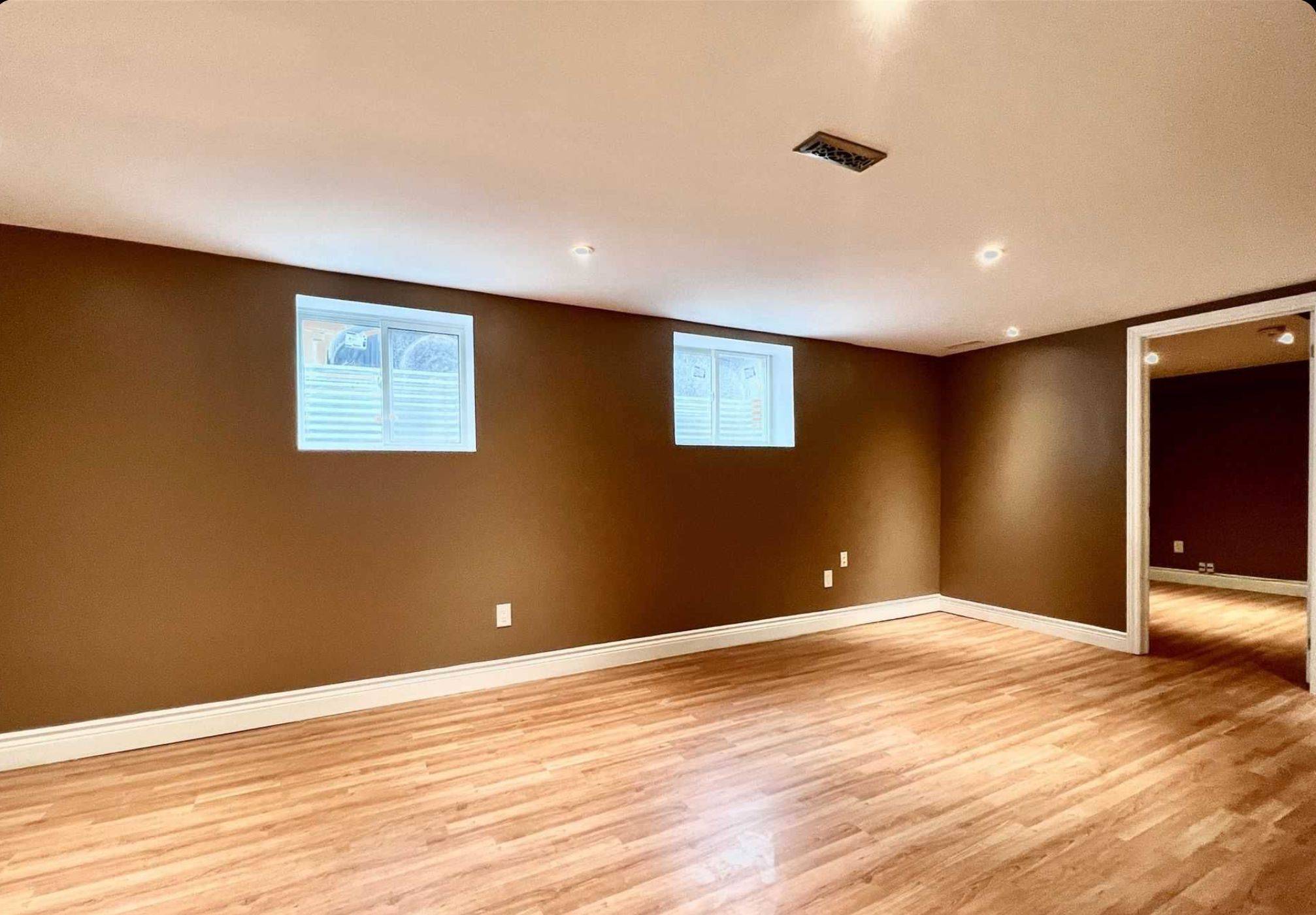 Pickering, ON L1W 2V7,878 West Shore BLVD