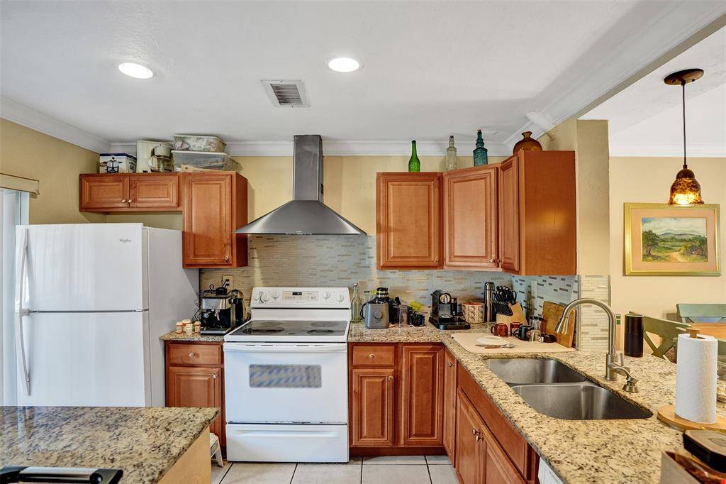 Coral Springs, FL 33065,10291 NW 33RD ST #2