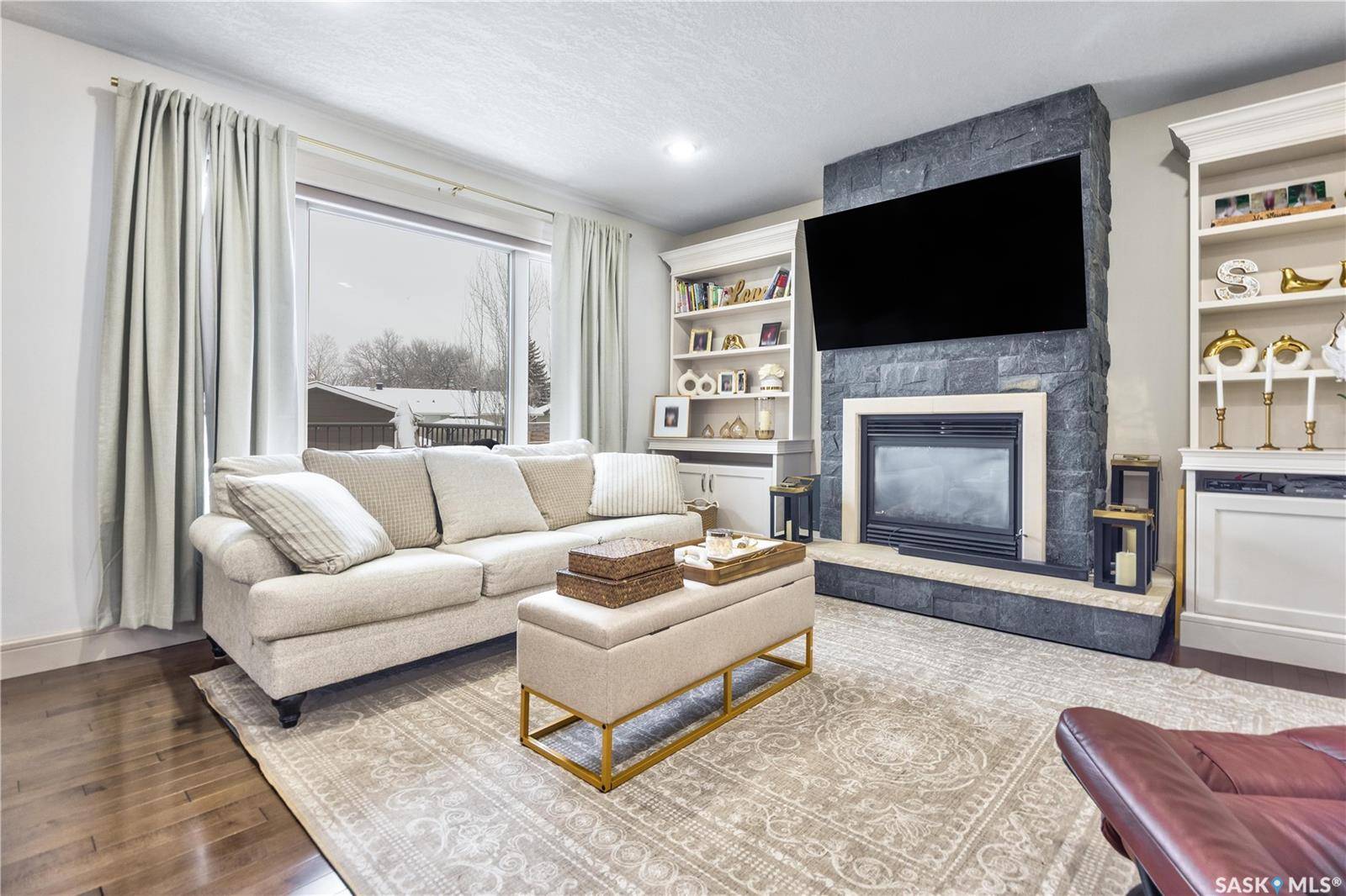 Prince Albert, SK S6W 0A4,2966 Lakeview DRIVE