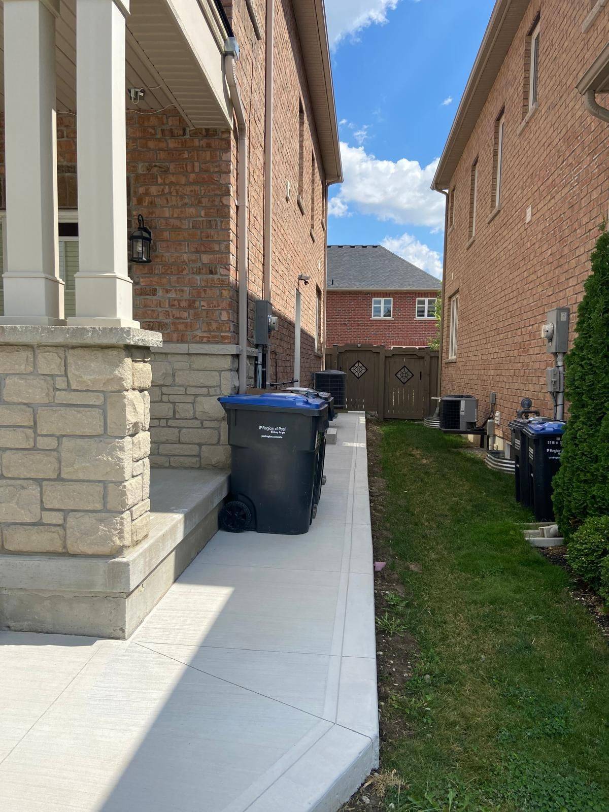 Caledon, ON L7C 4A9,7 Vinewood RD #Basement