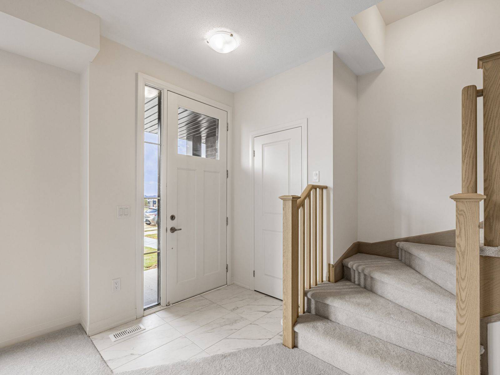 Hamilton, ON L0R 1W0,494 Provident WAY