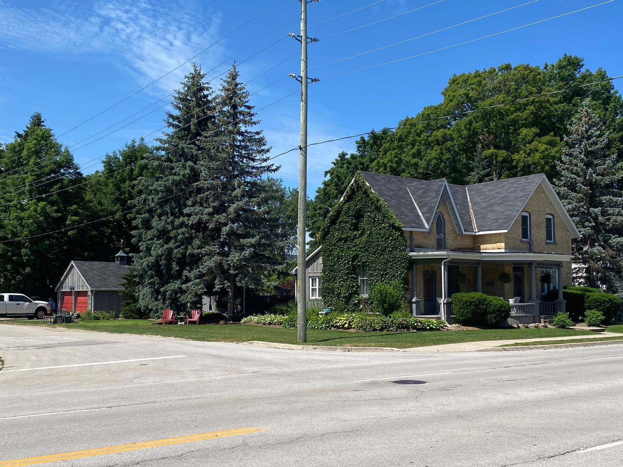 Saugeen Shores, ON N0H 2C0,668, 662 Gustavus ST