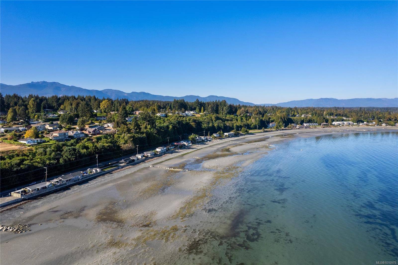 Qualicum Beach, BC V9K 2H2,2935 Island Hwy W