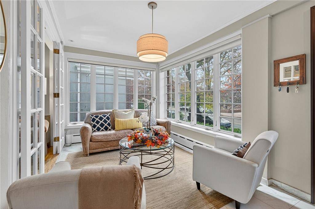 Brooklyn, NY 11209,8015 Ridge BLVD