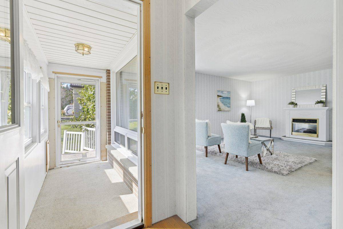 Whitby, ON L1N 3M3,1864 Manning RD