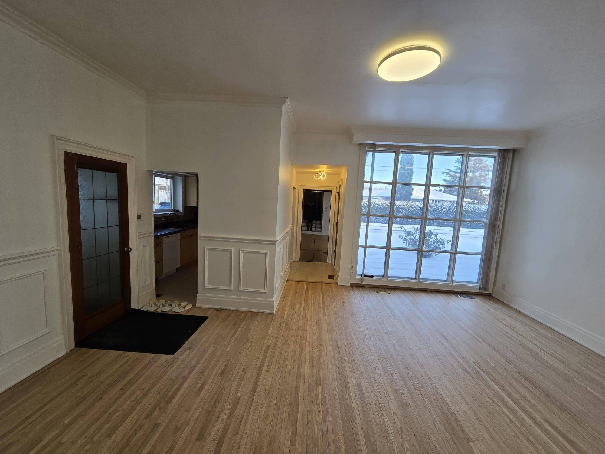 Aurora, ON L4G 2V3,9 Dunham CRES #MAIN