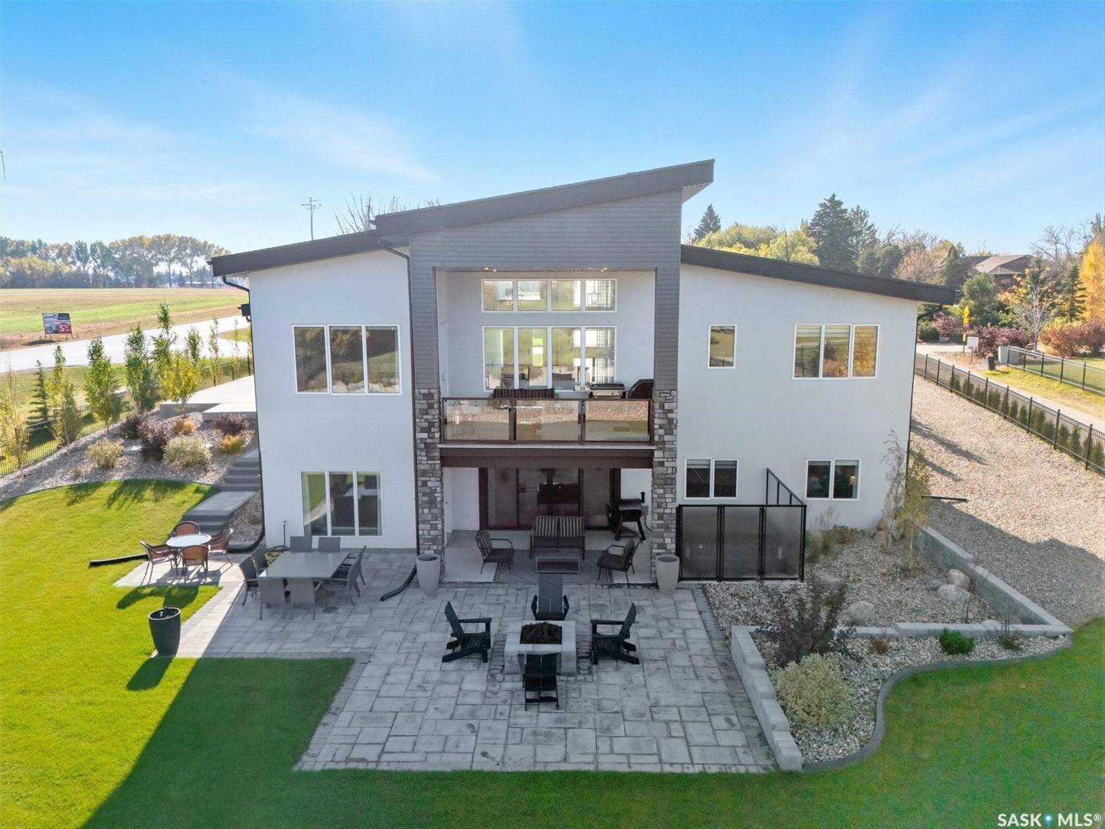 Corman Park Rm No. 344, SK S7V 0J5,100 Greenbryre CRESCENT N