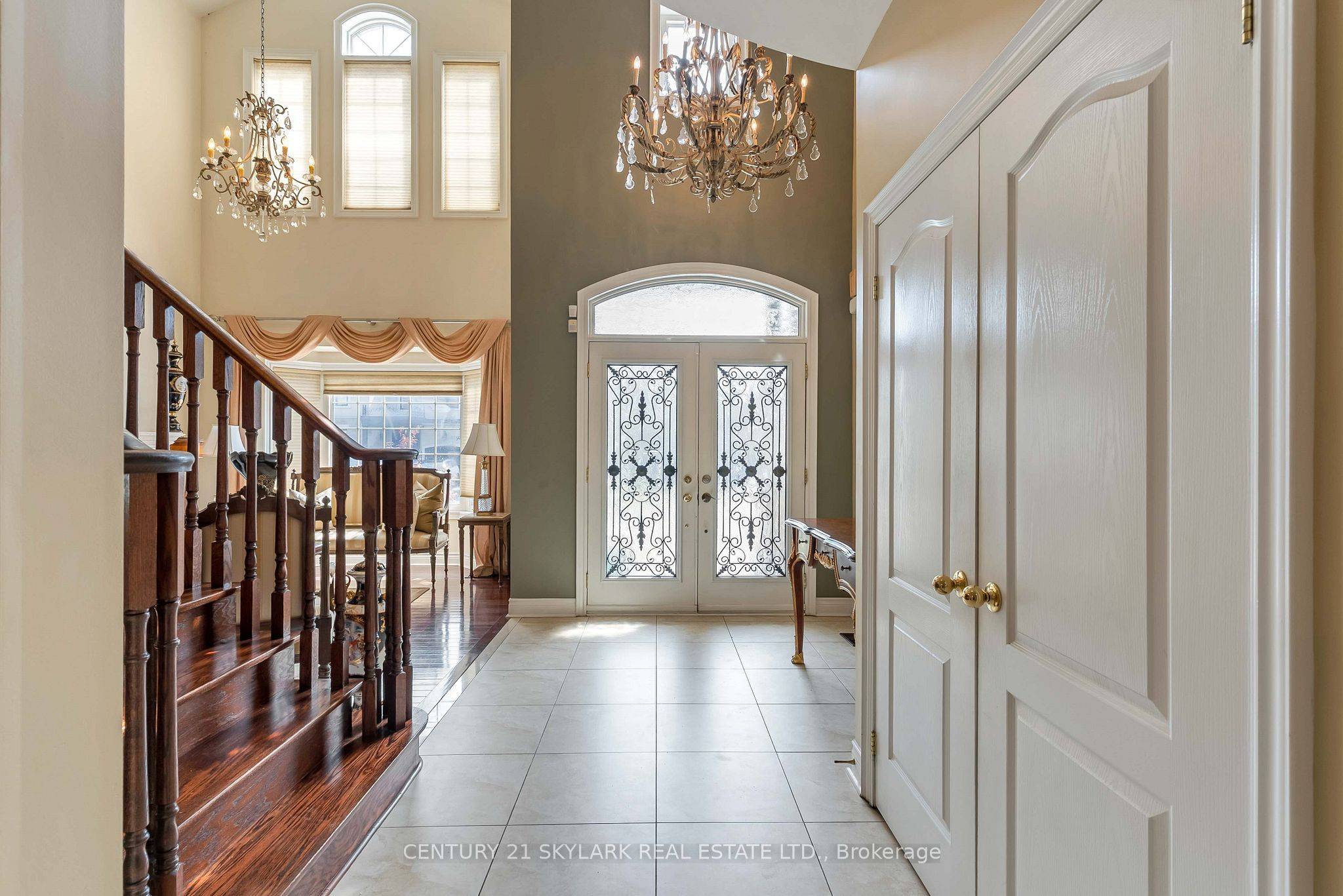 Brampton, ON L6P 2Z2,64 Jacksonville DR