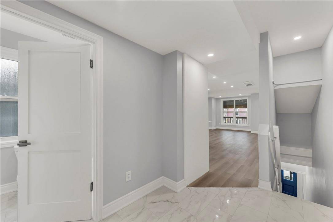 Hamilton, ON L8N 2P9,51 Wellington ST S #Upper