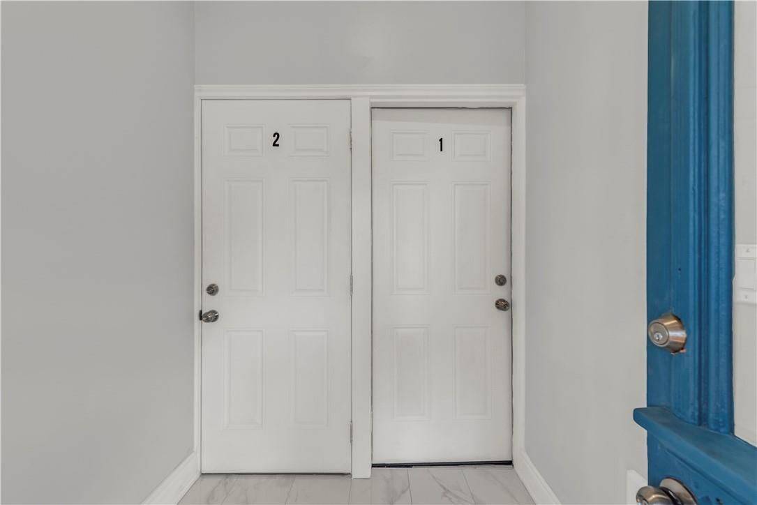 Hamilton, ON L8N 2P9,51 Wellington ST S #Upper