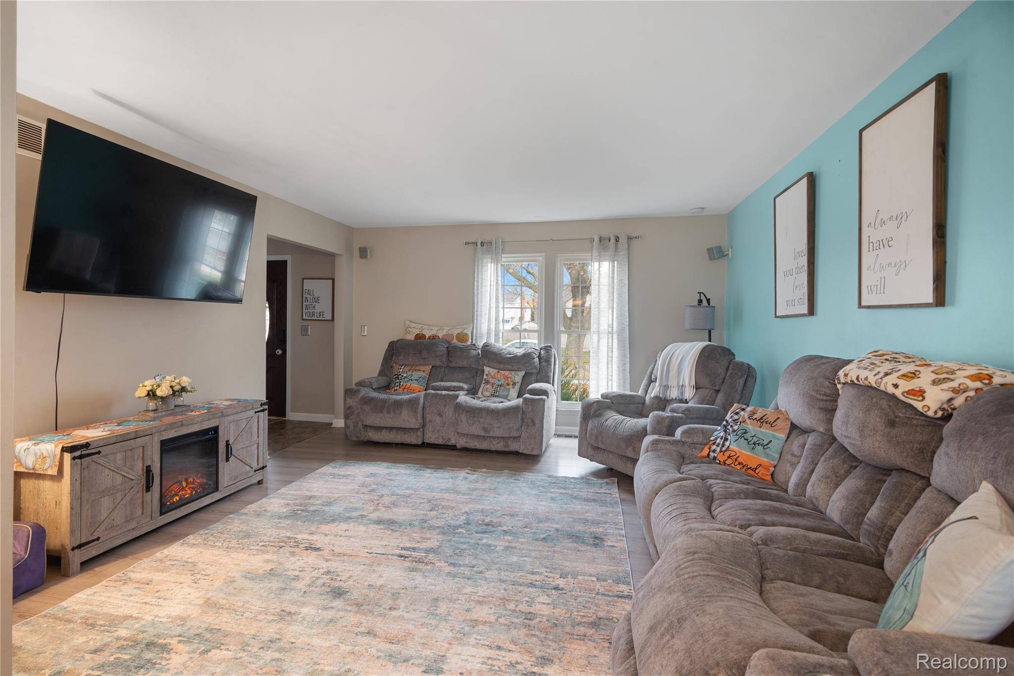 Canton, MI 48188,40341 Worthington CT