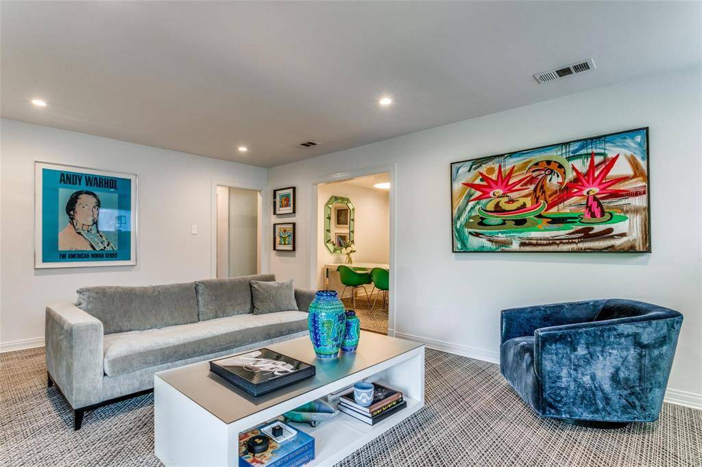 Dallas, TX 75235,5411 Maple Springs Boulevard