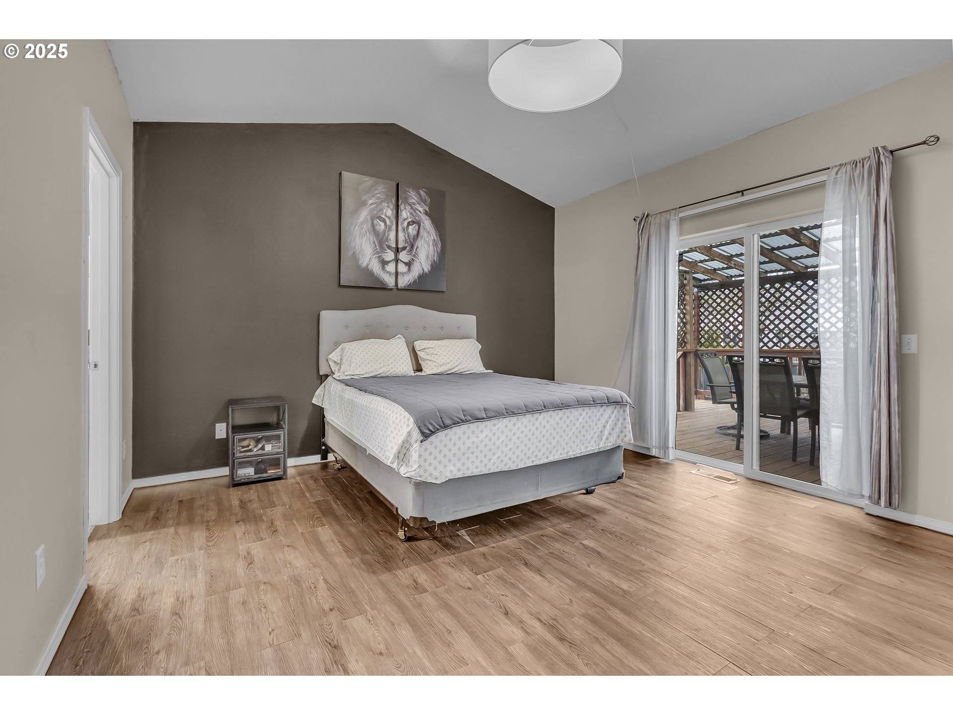 St Helens, OR 97051,35419 HELENS WAY