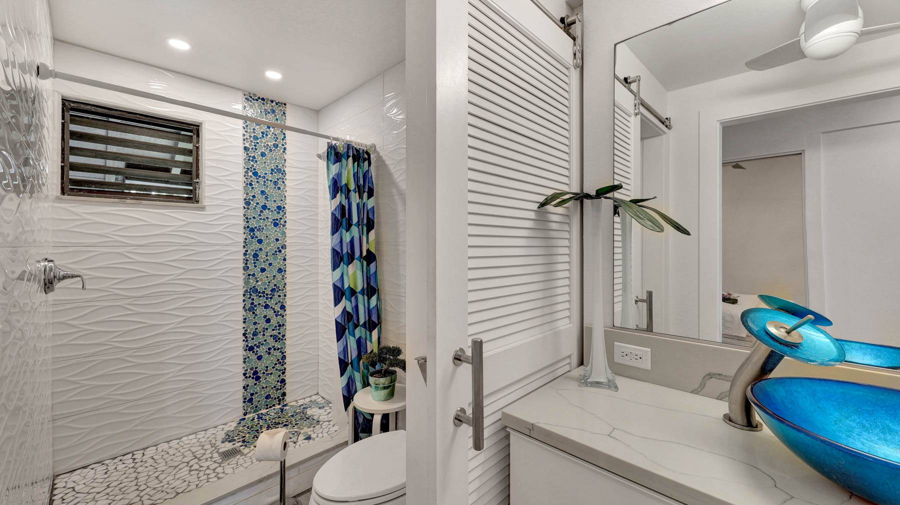 Koloa, HI 96756,2253 POIPU RD #216