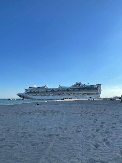 Fort Lauderdale, FL 33316,1920 S Ocean Dr #304