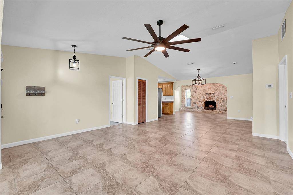 Port St Lucie, FL 34983,709 SW Dorchester St